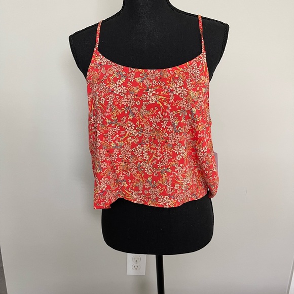 O'Neill Tops - O’Neill Women’s Red Orange Floral Crop Tank Sz M